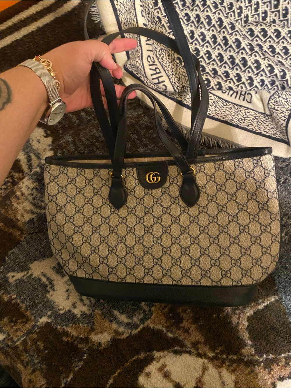 Gucci GG Canvas Tote in Beige and Dark Blue